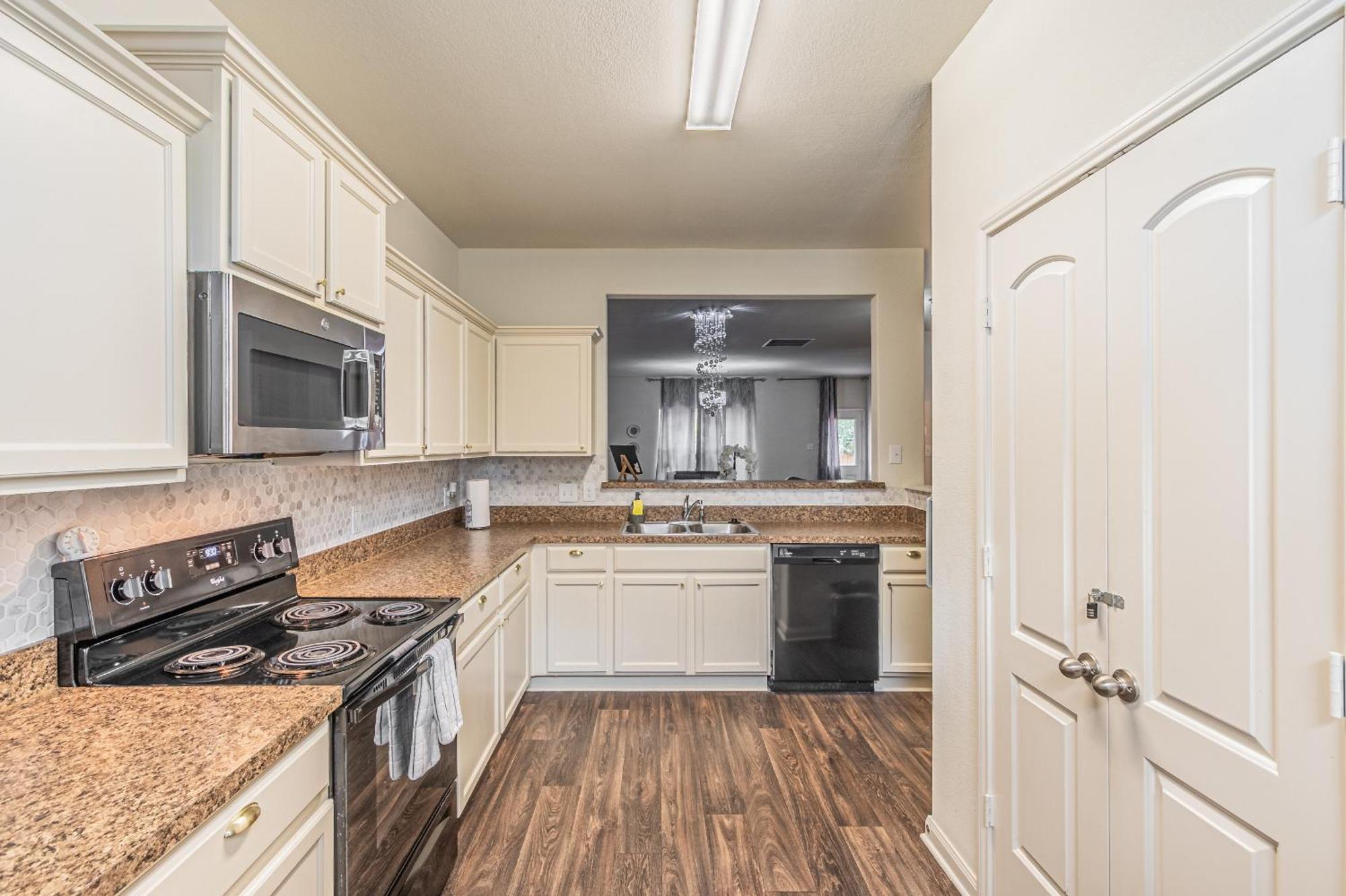 Luxury 5Br Dallas Retreat With Business Amenities - Perfect For Business Travelers, Families & Groups Εξωτερικό φωτογραφία
