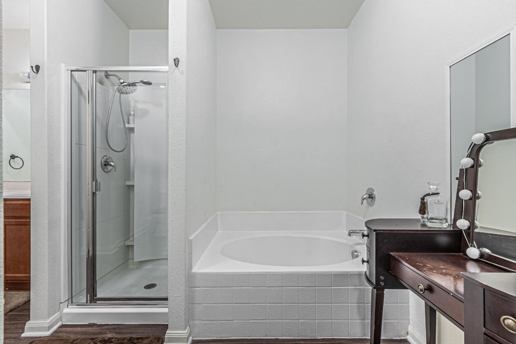 Luxury 5Br Dallas Retreat With Business Amenities - Perfect For Business Travelers, Families & Groups Εξωτερικό φωτογραφία