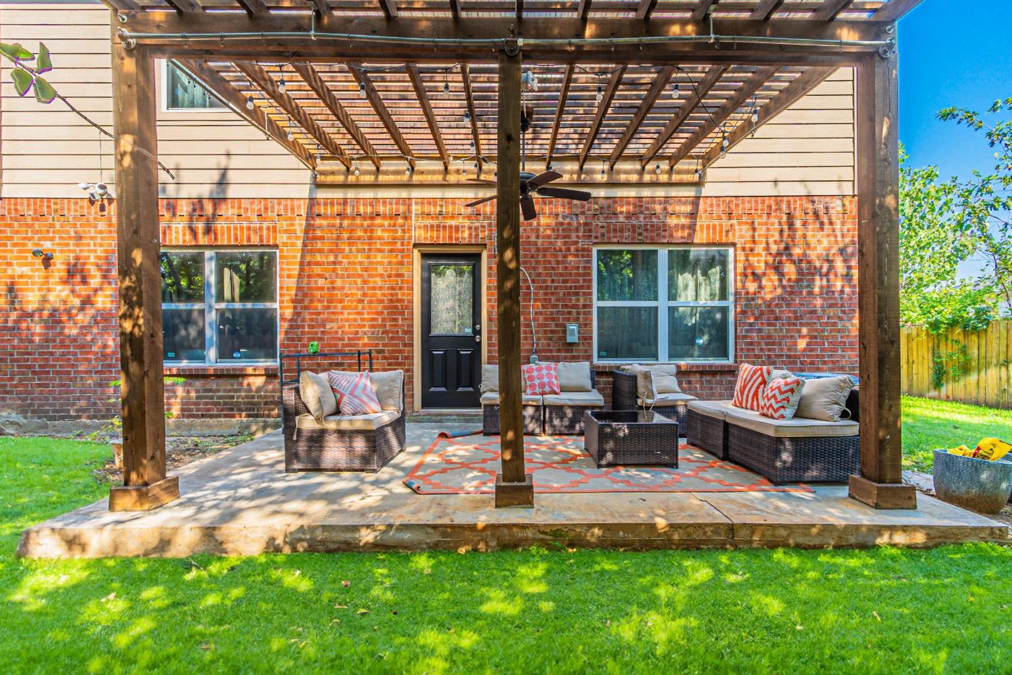 Luxury 5Br Dallas Retreat With Business Amenities - Perfect For Business Travelers, Families & Groups Εξωτερικό φωτογραφία